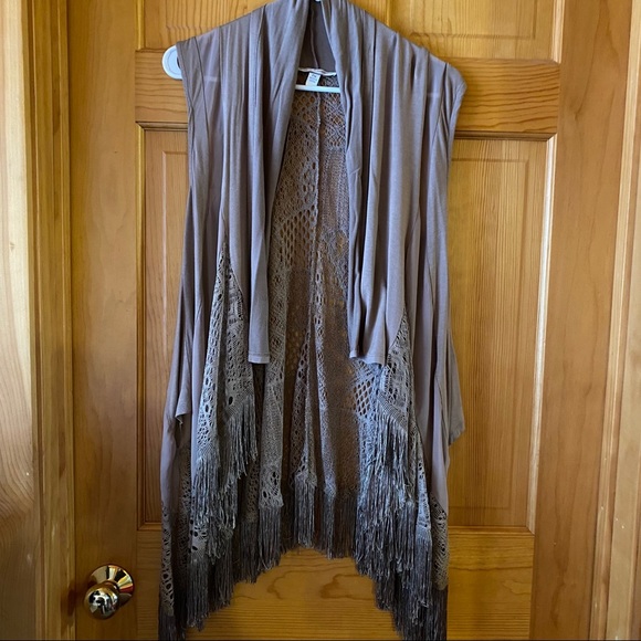 Maria Gabrielle Cardigan - Picture 2 of 4